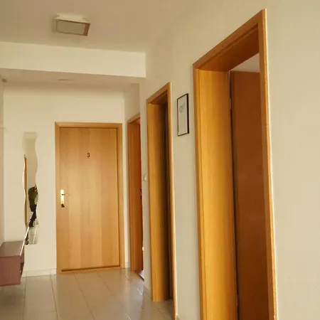 Villa Mily Baška Voda Kamer foto