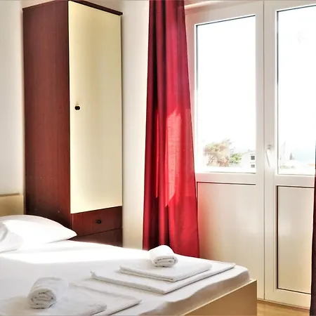 Villa Mily Baška Voda Kamer foto