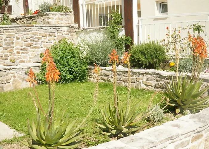 Villa Mily